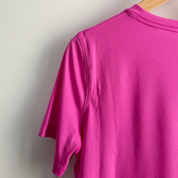 lululemon ultralight waist length t-shirt - Picture 10 of 16